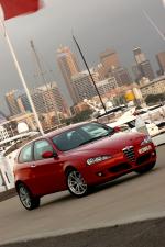 Alfa Romeo 147 Ti 3-Door 2006 года (AU)
